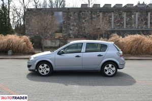 Opel Astra 2010 1.4 90 KM