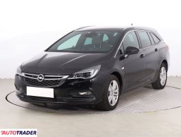 Opel Astra 2018 1.4 147 KM
