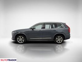 Volvo XC90 2022 2.0 235 KM