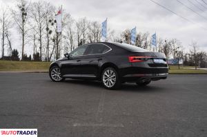 Skoda Superb 2020 2.0 276 KM