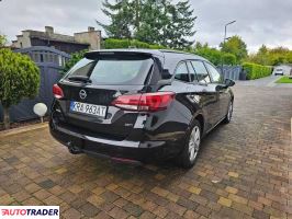 Opel Astra 2018 1.6 136 KM