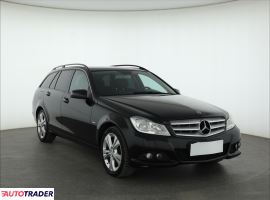 Mercedes C-klasa - zobacz ofertę