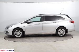 Opel Astra 2017 1.4 147 KM