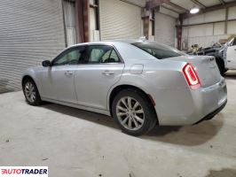 Chrysler 300C 2019 3