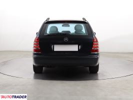 Mercedes C-klasa 2003 2.1 140 KM