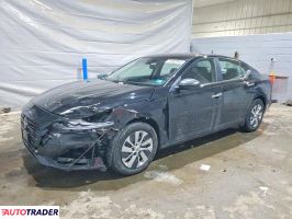 Nissan Altima 2025 2