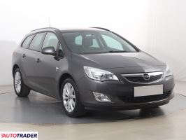 Opel Astra 2012 1.4 138 KM