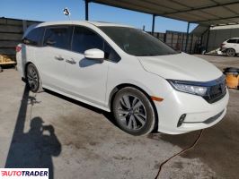 Honda Odyssey 2022 3