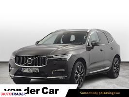 Volvo XC60 2022 2.0 235 KM