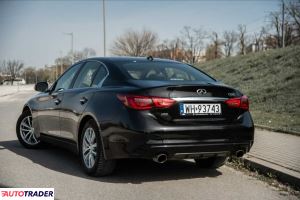 Infiniti Q50 2018 3.0 305 KM