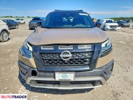 Nissan Pathfinder 2023 3