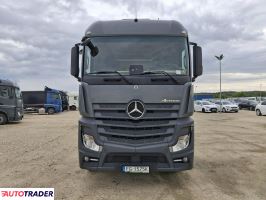 Mercedes actros