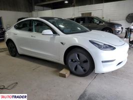 Tesla Model 3 2020 Tesla Model 3 2020