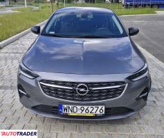 Opel Insignia 2021 1.5 122 KM