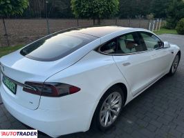 Tesla Model S 2017 387 KM