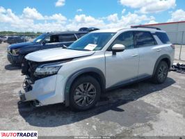 Nissan Pathfinder 2022 3