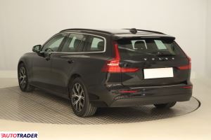 Volvo V60 2023 2.0 160 KM