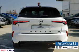Opel Astra 2024 130 KM
