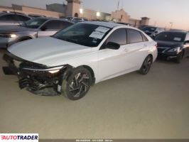 Hyundai Elantra 2025 1