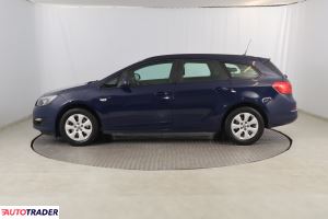Opel Astra 2015 1.6 108 KM Opel Astra 2015 1.6 108 KM