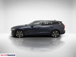 Volvo V60 2022 2.0 197 KM