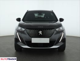Peugeot 2008 2023 1.2 99 KM