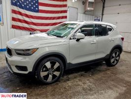 Volvo XC40 - zobacz ofertę