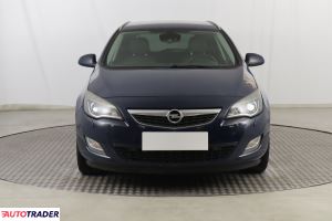 Opel Astra 2011 1.7 123 KM