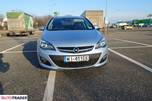 Opel Astra 2015 1.4 140 KM