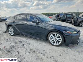 Lexus IS 2021 2