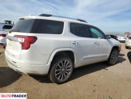 GMC Acadia 2020 3