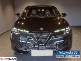 Alfa Romeo Junior 2025 1.2 145 KM