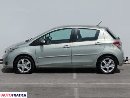 Toyota Yaris 2012 1.3 97 KM