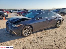 Lexus ES - zobacz ofertę Lexus ES - zobacz ofertę