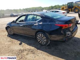Nissan Altima 2025 2