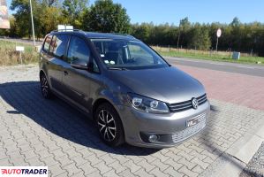 Volkswagen Touran 2011 2.0 140 KM