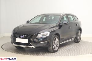 Volvo V60 Cross Country 2018 2.0 241 KM