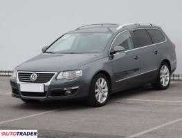 Volkswagen Passat 2009 3.2 246 KM
