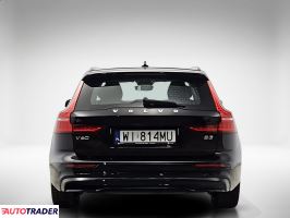 Volvo V60 2023 2.0 163 KM