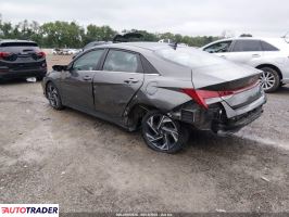 Hyundai Elantra 2025 2