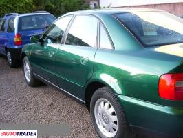 Audi A4 1999 1.6 102 KM