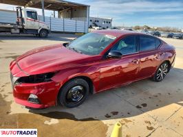 Nissan Altima - zobacz ofertę