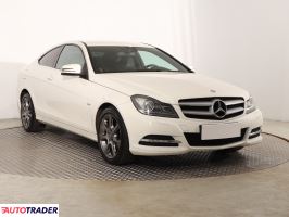 Mercedes C-klasa - zobacz ofertę