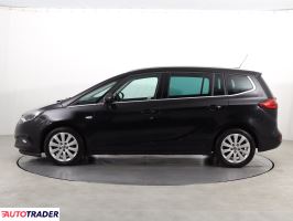 Opel Zafira 2018 1.4 138 KM