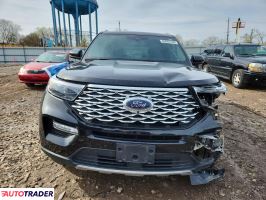 Ford Explorer 2022 3