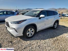Toyota Highlander - zobacz ofertę Toyota Highlander - zobacz ofertę