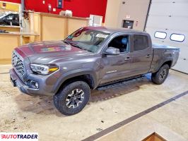 Toyota Tacoma - zobacz ofertę