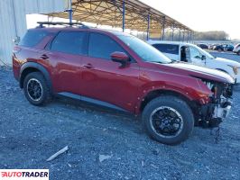 Nissan Pathfinder 2024 3