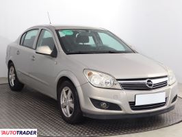 Opel Astra - zobacz ofertę