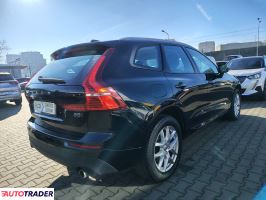 Volvo XC60 2021 2.0 250 KM